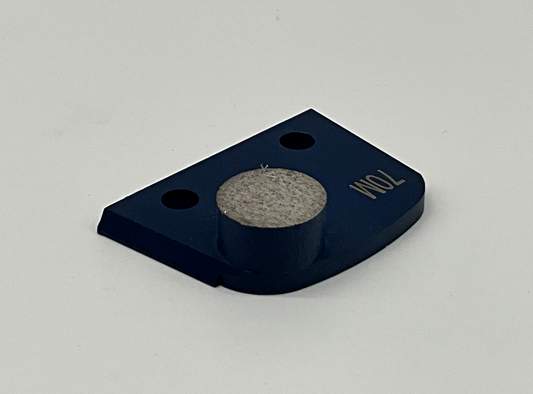 M 70 Button
